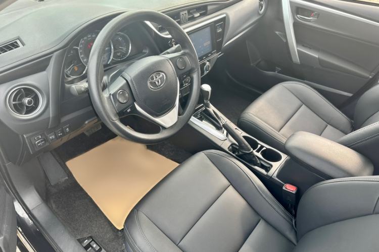 Used Toyota Levin 2017 Revised 185T CVT Elite Edition China V Standard Left Front Seat