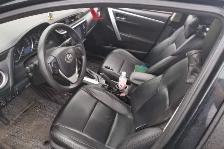 Used Toyota Levin 2017 Revised 185T CVT Elite Edition China V Standard Left Front Seat