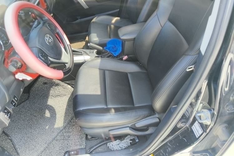 Used Toyota Levin 2017 Revised 185T CVT Elite Edition China V Standard Left Front Seat