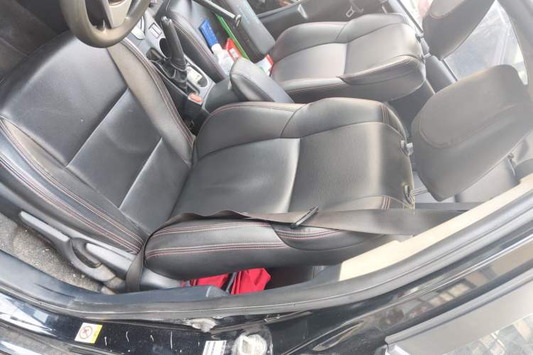 Used Toyota Levin 2017 Revised 185T CVT Elite Edition China V Standard Left Front Seat
