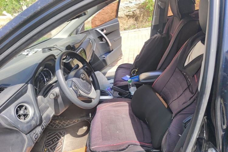 Used Toyota Levin 2017 Revised Version 185T CVT Elite Edition China VI Standard Left Front Seat