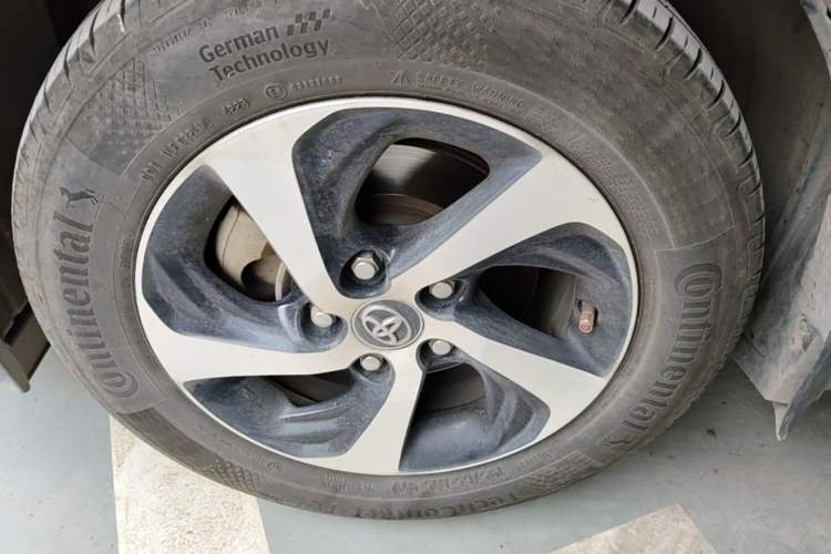 Used Toyota Levin 2017 Revised 185T CVT Elite Edition China V Standard Left Front Wheel Hub