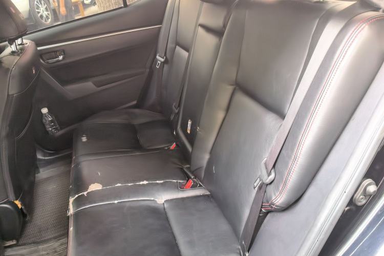 Used Toyota Levin 2017 Revised 185T CVT Elite Edition China V Standard Left Rear Seat