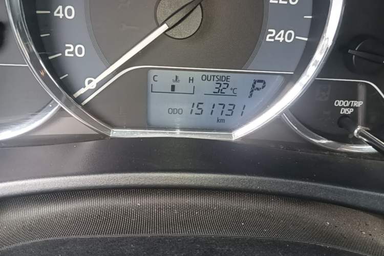 Used Toyota Levin 2017 Revised 185T CVT Elite Edition China V Standard Odometer Close Up