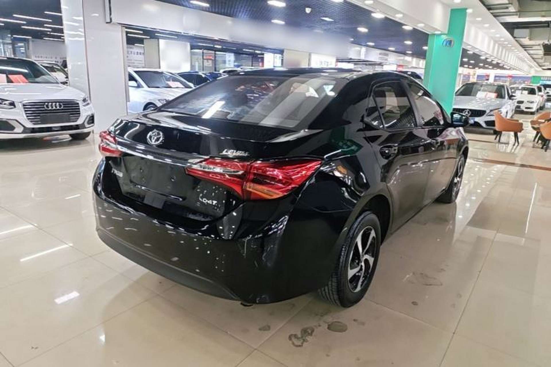 Used Toyota Levin 2017 Revised 185T CVT Elite Edition China V Standard Rear Right 45 Deg