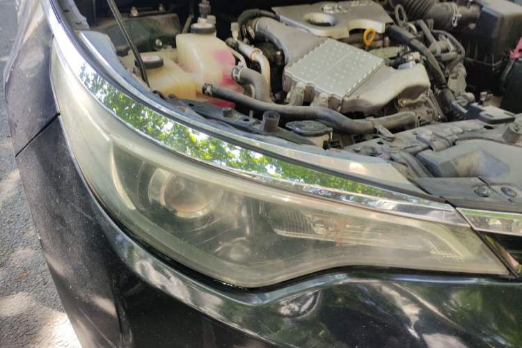 Used Toyota Levin 2017 Revised Version 185T CVT Elite Edition China VI Standard Right Front Headlight