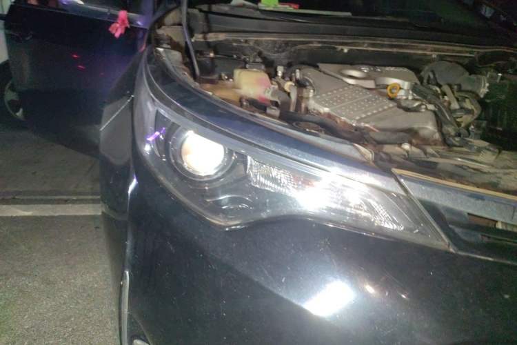 Used Toyota Levin 2017 Revised 185T CVT Elite Edition China V Standard Right Front Headlight