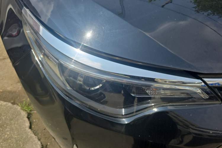 Used Toyota Levin 2017 Revised 185T CVT Elite Edition China V Standard Right Front Headlight