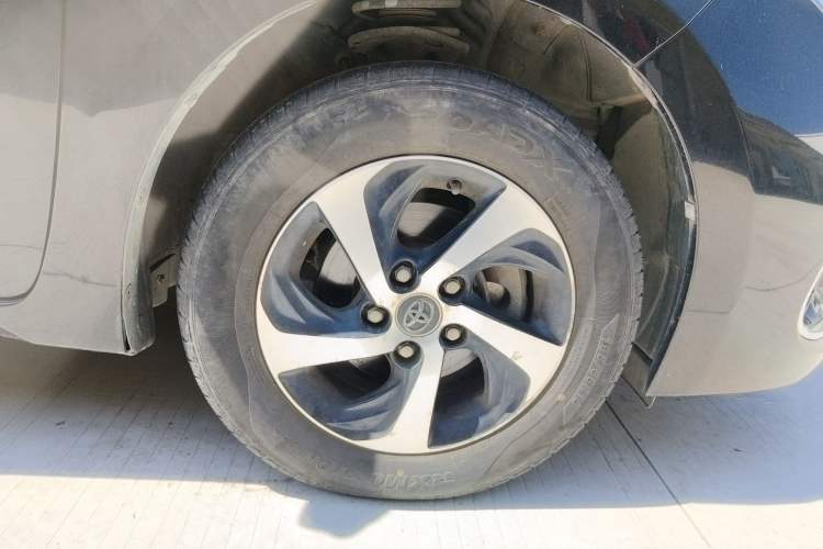 Used Toyota Levin 2017 Revised 185T CVT Elite Edition China V Standard Right Front Wheel Hub