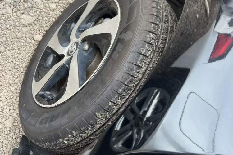 Used Toyota Levin 2017 Revised Dual-Engine 1.8H GS E-CVT Elite Sunroof Version China V Standard Right Rear Wheel Hub