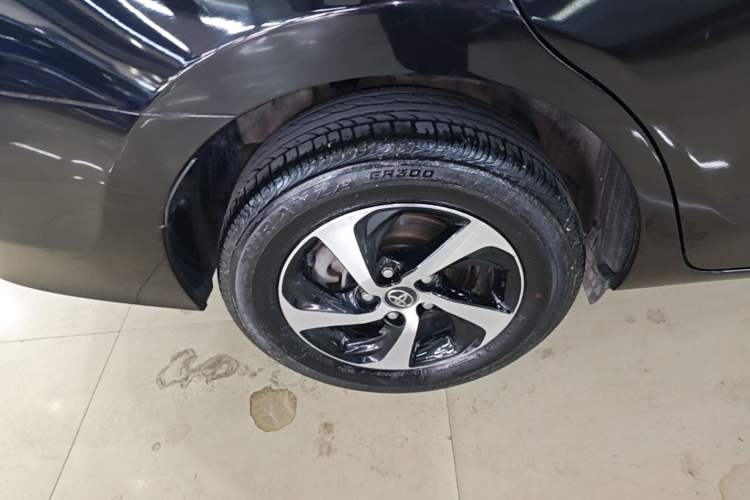 Used Toyota Levin 2017 Revised 185T CVT Elite Edition China V Standard Right Rear Wheel Hub