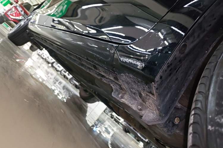 Used Toyota Levin 2017 Revised 185T CVT Elite Edition China V Standard Right Side Sill