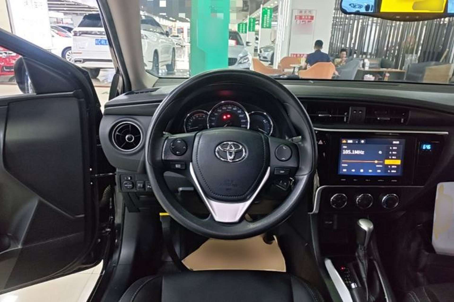 Used Toyota Levin 2017 Revised 185T CVT Elite Edition China V Standard Steering Wheel