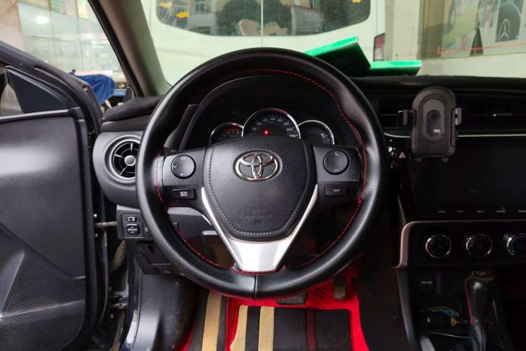Used Toyota Levin 2017 1.2T V CVT Luxury Edition Steering Wheel
