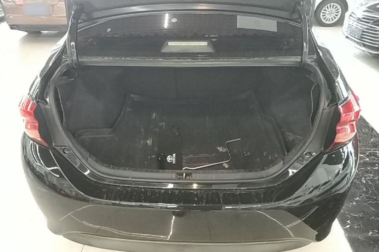 Used Toyota Levin 2017 Revised 185T CVT Elite Edition China V Standard Trunk