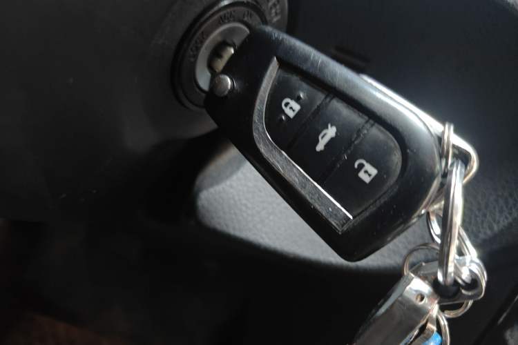 Used Toyota Levin 2017 Revised 185T CVT Elite Edition China V Standard Vehicle Key