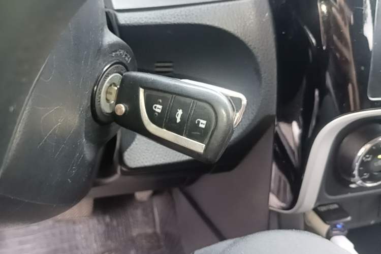 Used Toyota Levin 2017 Revised 185T CVT Elite Edition China V Standard Vehicle Key
