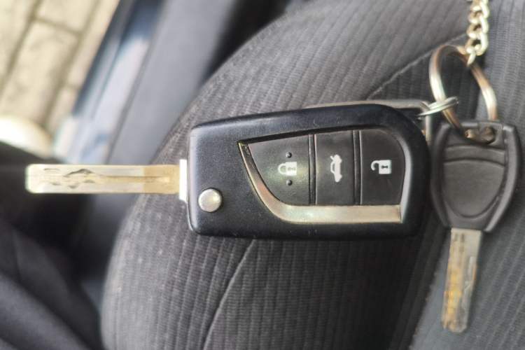 Used Toyota Levin 2017 Revised 185T CVT Elite Edition China V Standard Vehicle Key