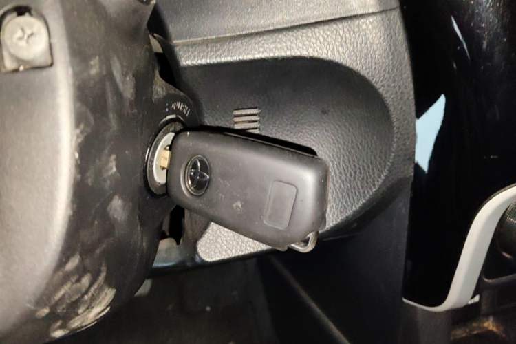 Used Toyota Levin 2017 Revised 185T CVT Elite Edition China V Standard Vehicle Key