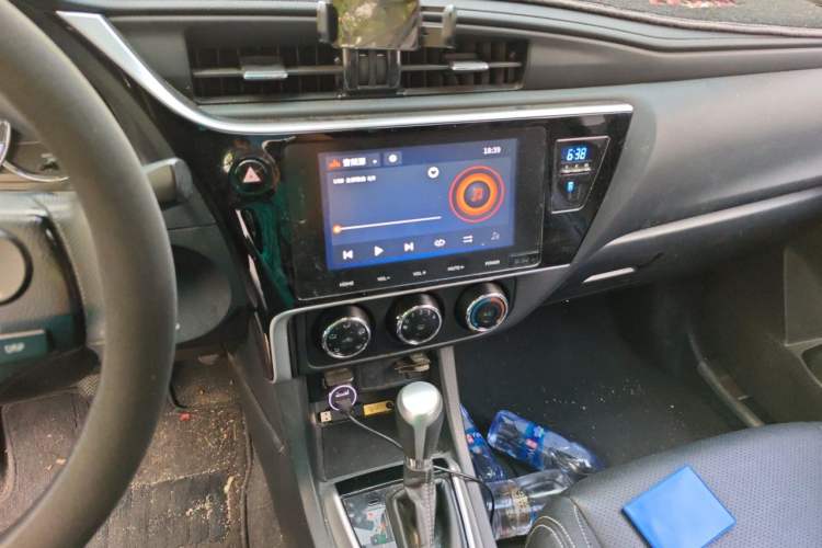 Used Toyota Levin 2017 Revised 185T CVT Elite Edition China V Standard Audio And AC Panel