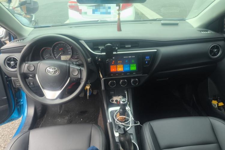 Used Toyota Levin 2017 Revised 185T Manual Elite Edition China V Standard Center Console