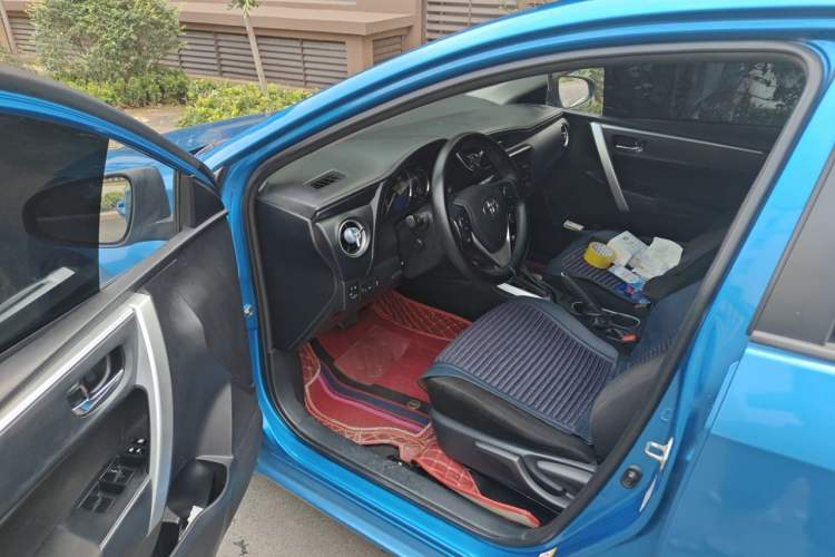 Used Toyota Levin 2017 Revised 185T CVT Elite Edition China V Standard Driver Seat