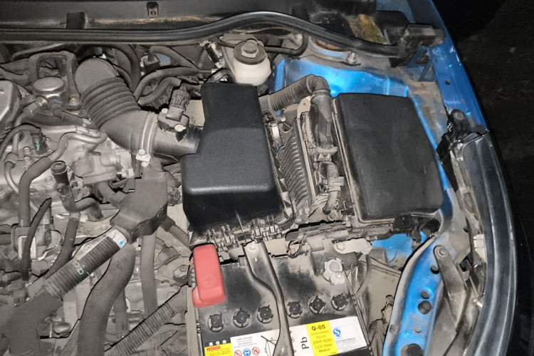 Used Toyota Levin 2017 Revised Version 185T CVT Elite Edition China VI Standard Engine Bay Left
