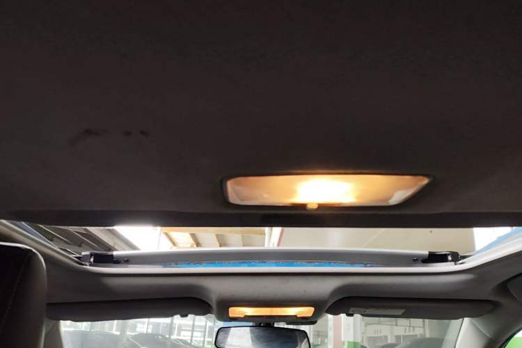 Used Toyota Levin 2017 Revised Version 185T CVT Elite Edition China VI Standard Headliner