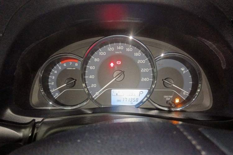 Used Toyota Levin 2017 Revised 185T CVT Elite Edition China V Standard Instrument Cluster