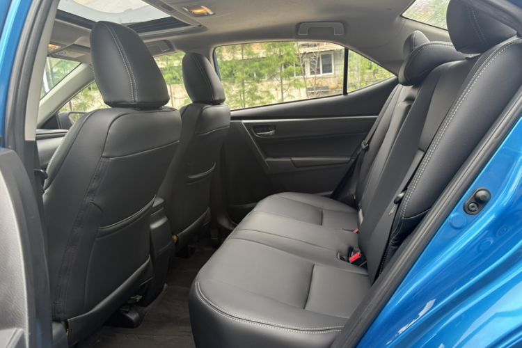 Used Toyota Levin 2017 Revised 185T CVT Elite Edition China V Standard Interior 1