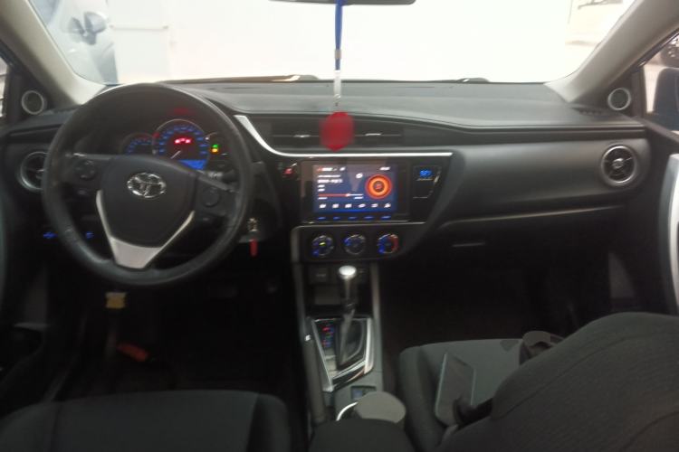 Used Toyota Levin 2017 Revised Version 185T CVT Elite Edition China VI Standard Interior 2