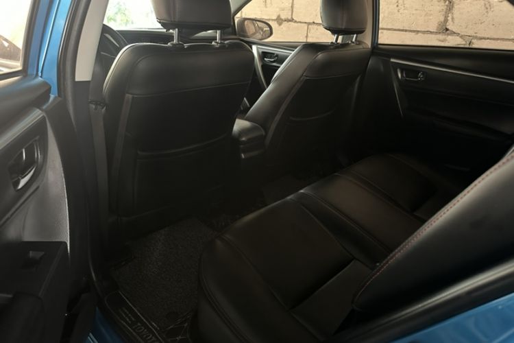 Used Toyota Levin 2017 Revised 185T CVT Elite Edition China V Standard Interior 3