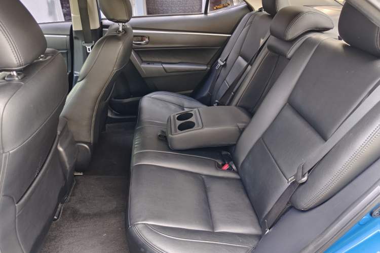 Used Toyota Levin 2017 Revised 185T CVT Elite Edition China V Standard Interior 7