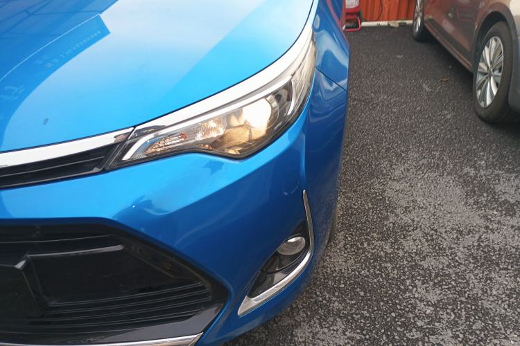 Used Toyota Levin 2017 Revised Version 185T CVT Elite Edition China VI Standard Left Front Headlight