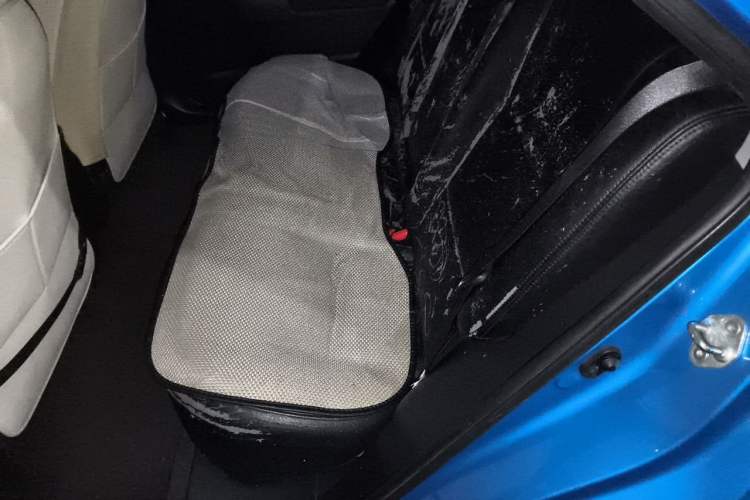 Used Toyota Levin 2017 Revised Version 185T CVT Elite Edition China VI Standard Left Rear Seat