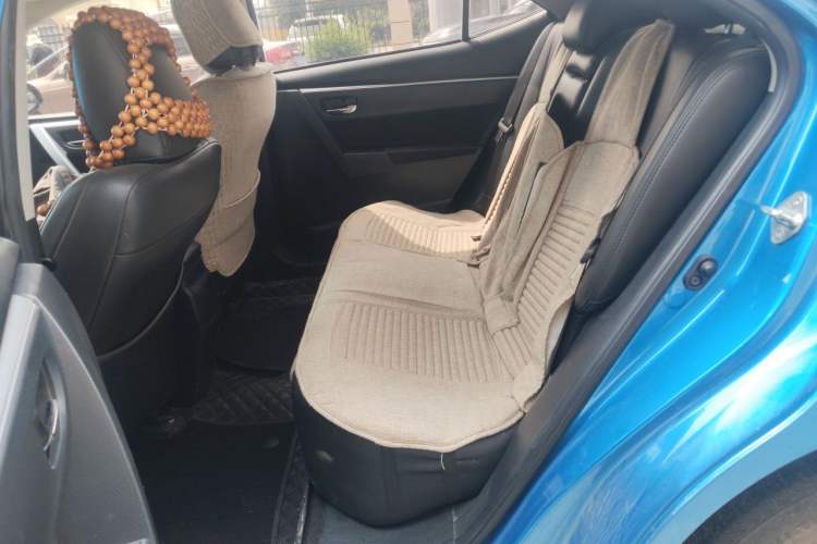 Used Toyota Levin 2017 Revised Version 185T CVT Elite Edition China VI Standard Left Rear Seat