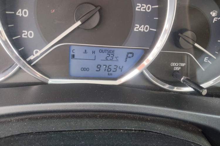 Used Toyota Levin 2017 Revised Version 185T CVT Elite Edition China VI Standard Odometer Close Up