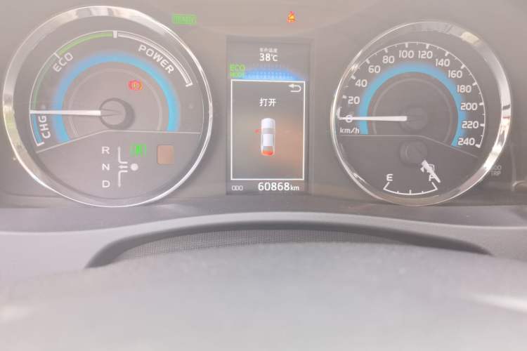 Used Toyota Levin 2017 Revised Dual-Engine 1.8H GS E-CVT Elite Sunroof Version China V Standard Odometer Close Up
