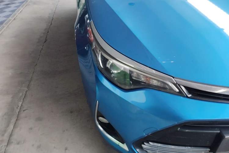 Used Toyota Levin 2017 Revised Version 185T CVT Elite Edition China VI Standard Right Front Headlight