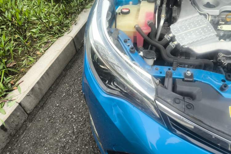 Used Toyota Levin 2017 Revised 185T Manual Elite Edition China V Standard Right Front Headlight