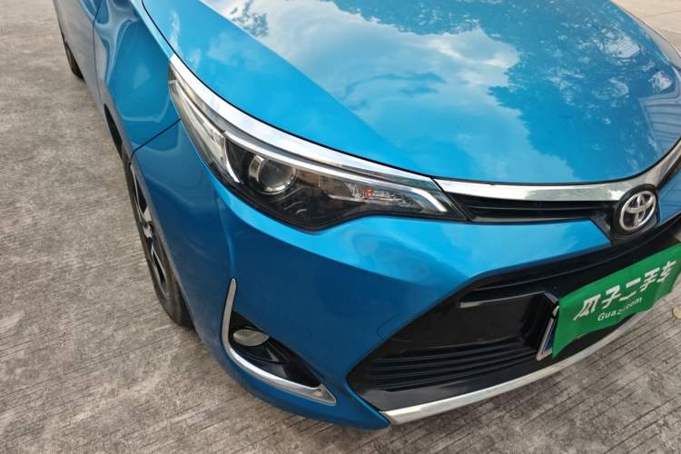 Used Toyota Levin 2017 Revised 185T CVT Elite Edition China V Standard Right Front Headlight