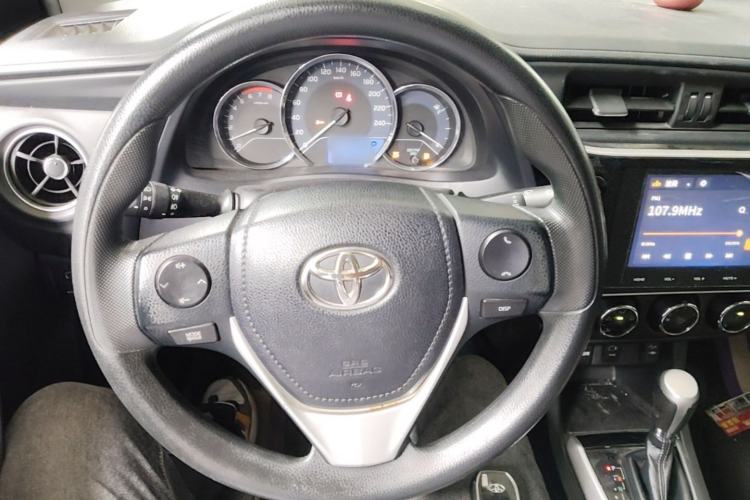 Used Toyota Levin 2017 Revised Version 185T CVT Elite Edition China VI Standard Steering Wheel