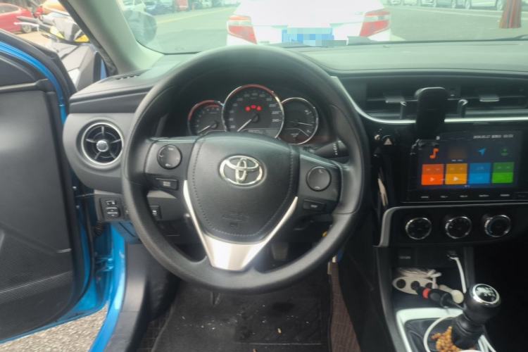 Used Toyota Levin 2017 Revised 185T Manual Elite Edition China V Standard Steering Wheel