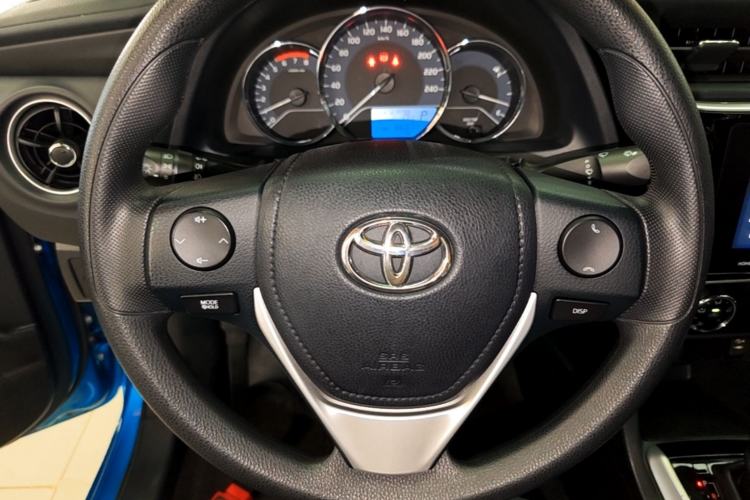 Used Toyota Levin 2017 Revised 185T CVT Elite Edition China V Standard Steering Wheel