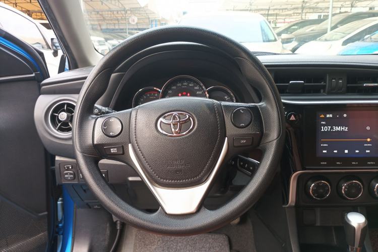 Used Toyota Levin 2017 Revised Version 185T CVT Elite Edition China VI Standard Steering Wheel