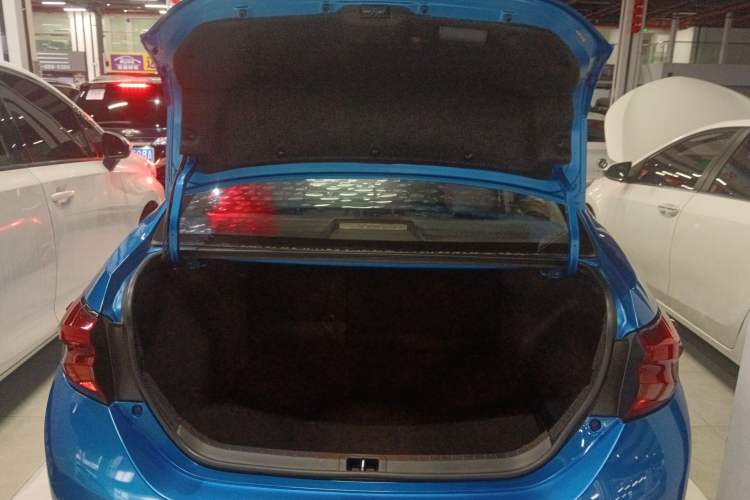 Used Toyota Levin 2017 Revised 185T CVT Elite Edition China V Standard Trunk
