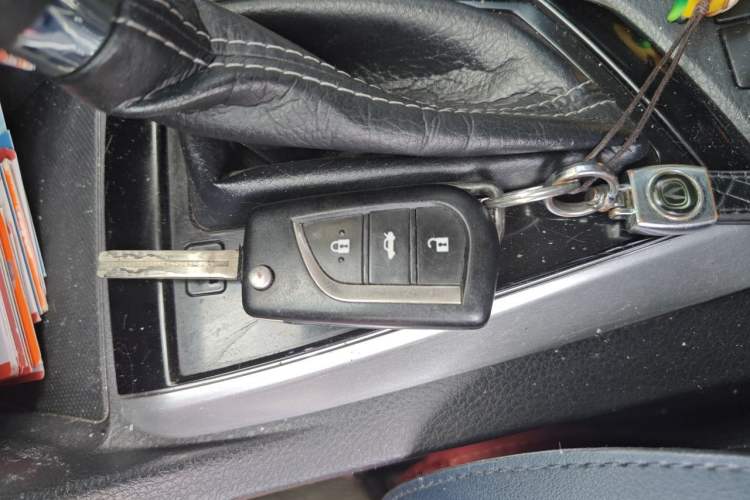 Used Toyota Levin 2017 Revised 185T CVT Elite Edition China V Standard Vehicle Key