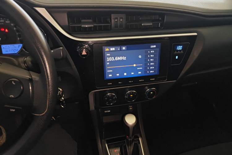 Used Toyota Levin 2017 Revised 185T CVT Elite Edition China V Standard Audio And AC Panel