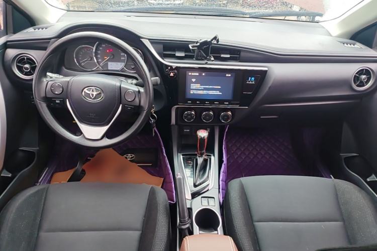 Used Toyota Levin 2017 Revised 185T CVT Elite Edition China V Standard Center Console