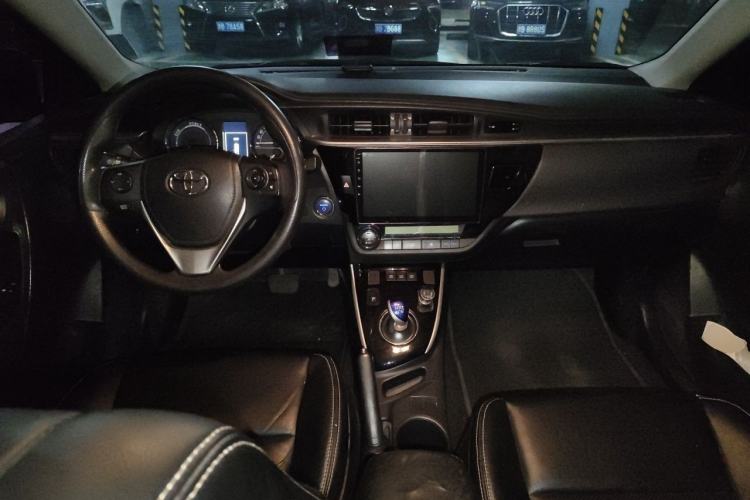 Used Toyota Levin 2017 Revised Dual-Engine 1.8H GS E-CVT Elite Sunroof Version China V Standard Center Console